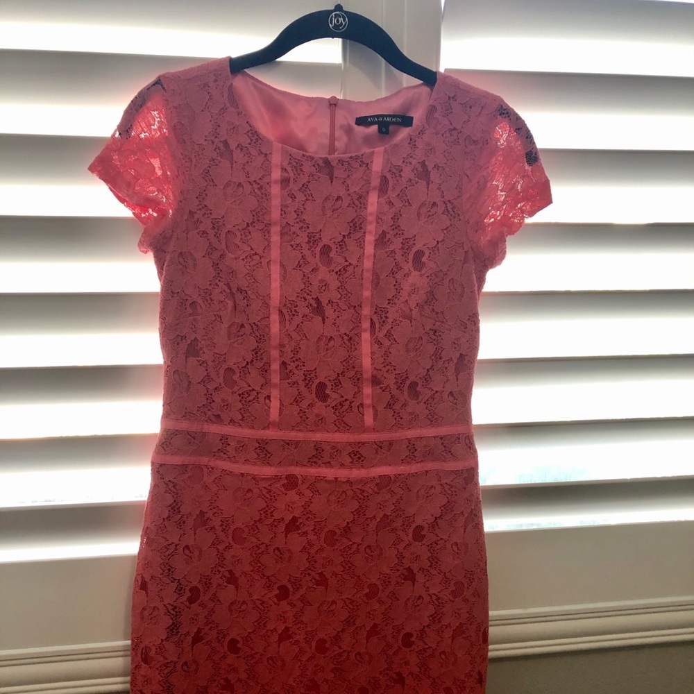 Ava & Aden Coral Lace Dress
